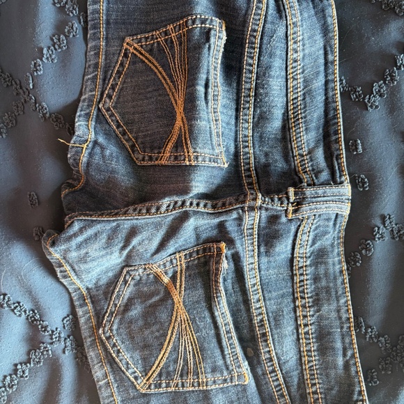 7 Pairs Mostly American Eagle Shorts - Size 4 - Picture 16 of 16